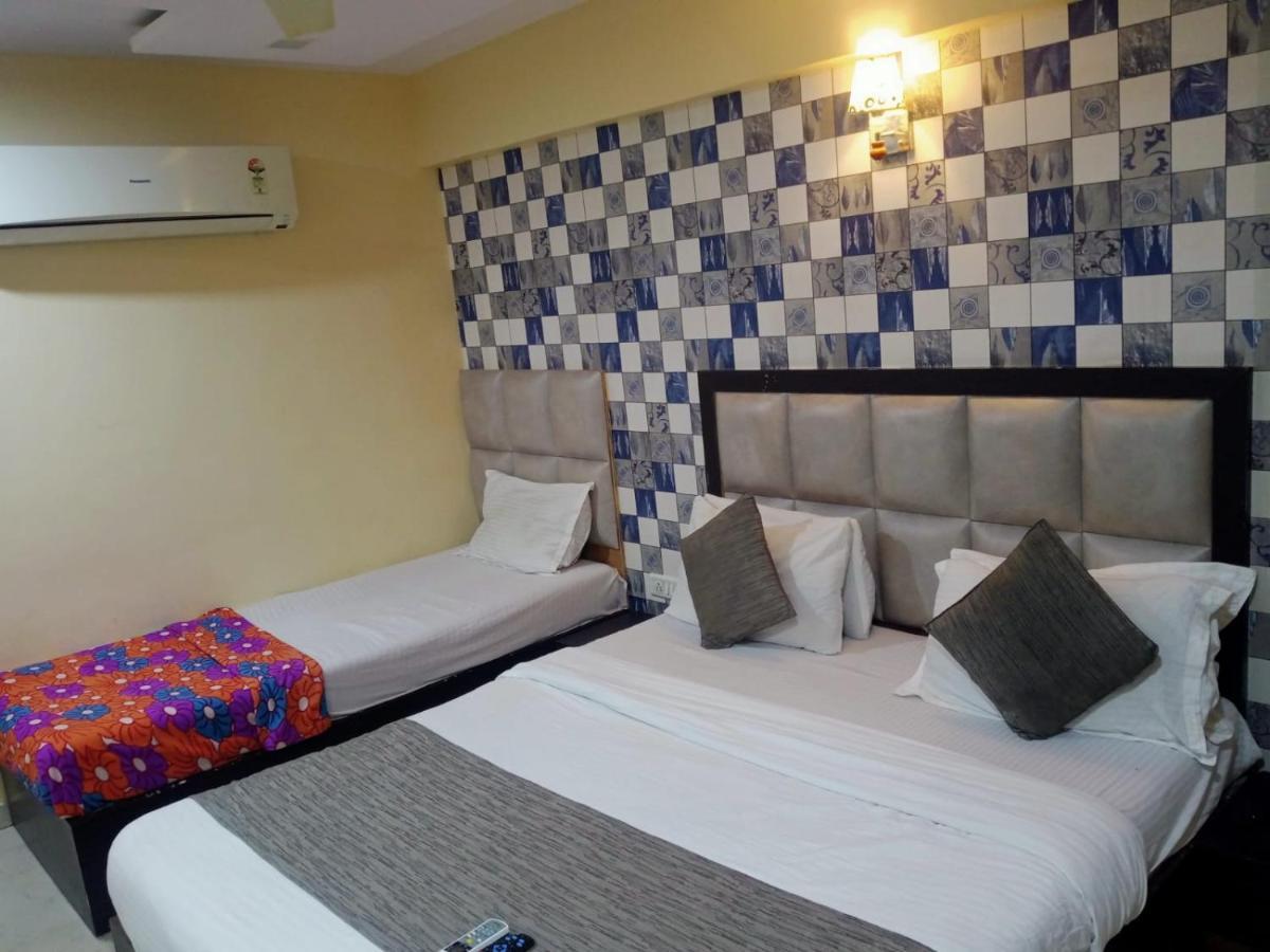 Hotel Dream Inn Ahmadabad Zewnętrze zdjęcie